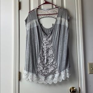 Sleeveless Top